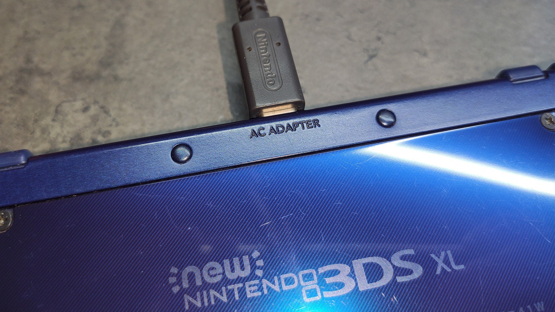 Nintendo DSi charging port mod 